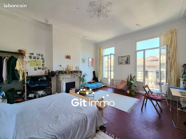 Appartement 6 pièces 153 m²