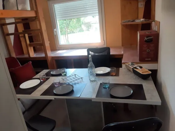 Studio 1 pièce 17 m²