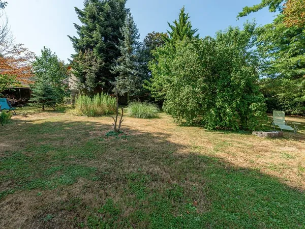 SONNAZ - MONTAGNY | TERRAIN CONSTRUCTIBLE DE 661 M², PLAT ET ARBORÉ