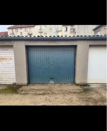 Metz loue garage individuel fermé