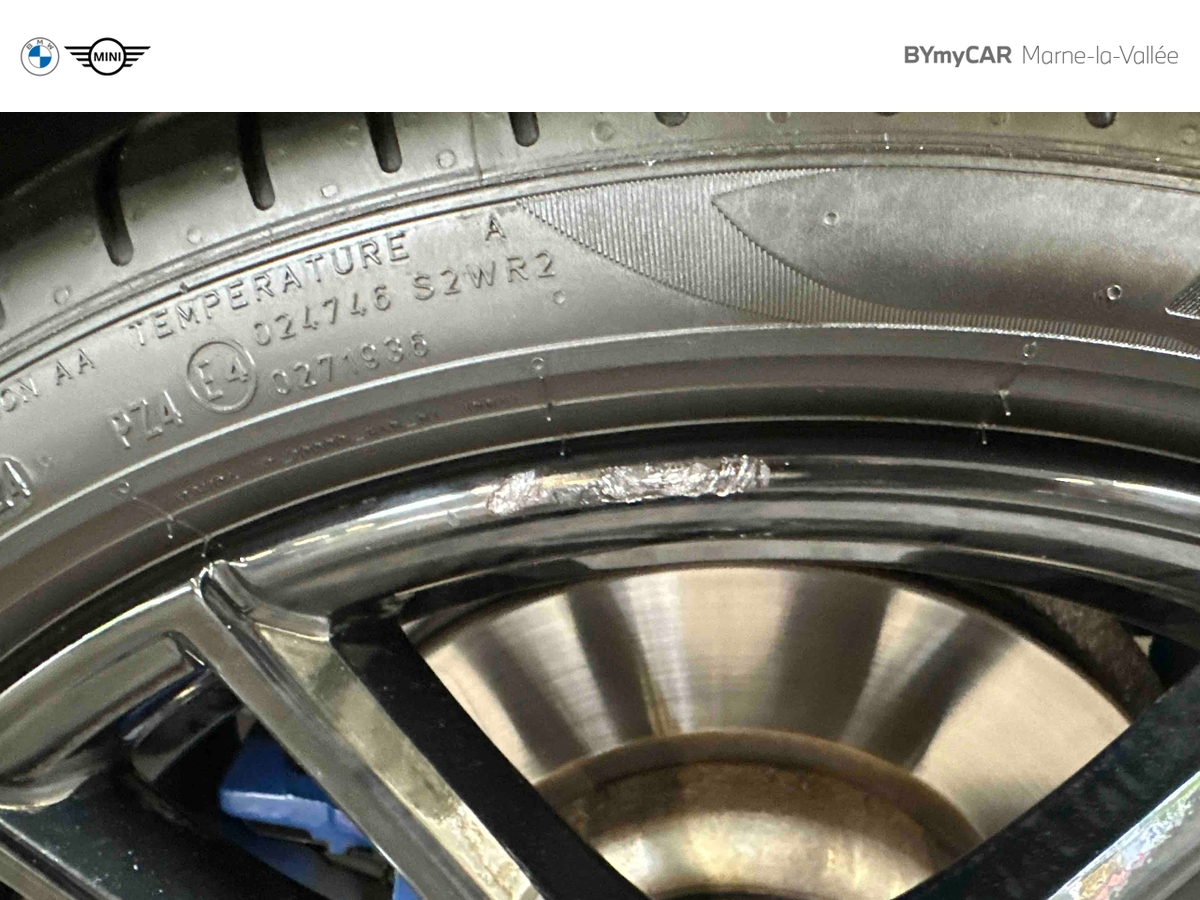 BMW Touring 320d 190 ch BVA8 — photo 28