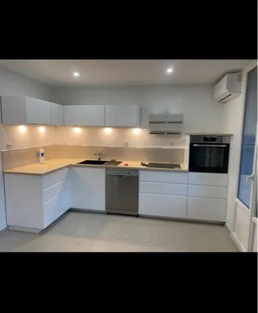 Appartement T4 refait à neuf - 70 m² - Vue très dégagée, balcon, clim, cave & parking - Villeurbanne