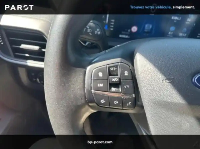Ford Transit Courier fourgonnette 1.0 ecoboost 100ch trend — photo 9