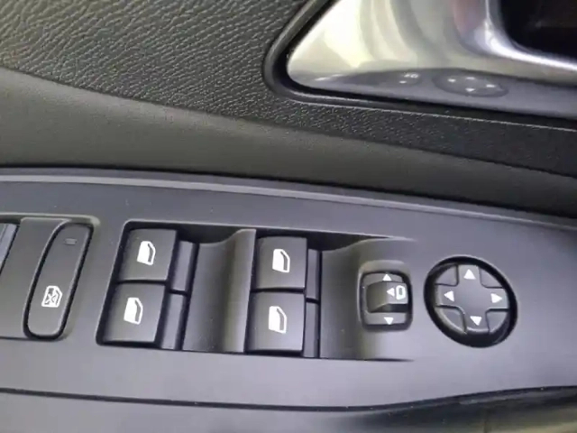 Peugeot 308 puretech 130ch s&amp;s eat8 — photo 50