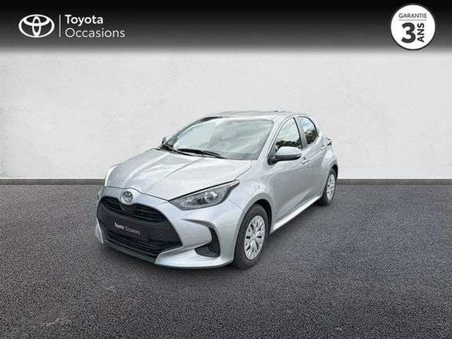 Toyota YARIS Toyota Yaris 120 VVT-i Dynamic Business 5p MC24
