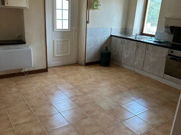 Maison 2 chambre 70m2 plus cour