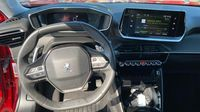 Peugeot 2008 1.2 PureTech 130ch S&S Allure Pack EAT8 — photo 11