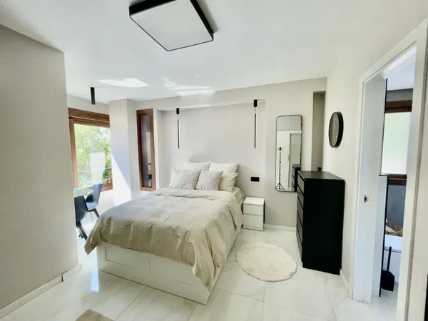 Studio entièrement meublé 23m² au centre de Le Blanc-Mesnil
