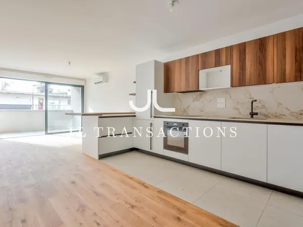 Vends t3 - 68.9 m² - Bordeaux 33200