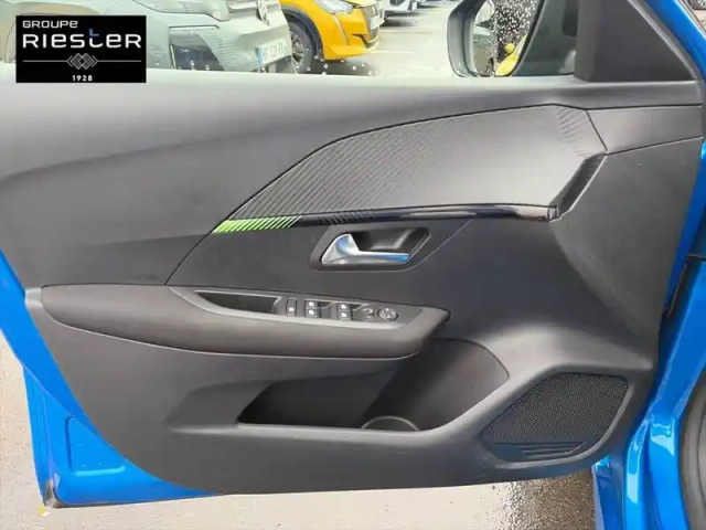 Peugeot 208 puretech 75 s&amp;s bvm5 — photo 57