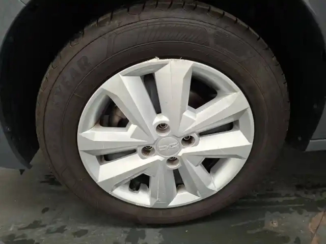 Dacia Sandero tce 90 — photo 16