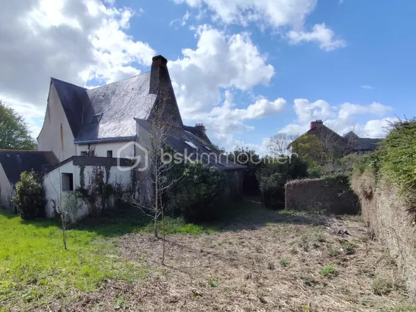 Maison 10 pièces 215 m²