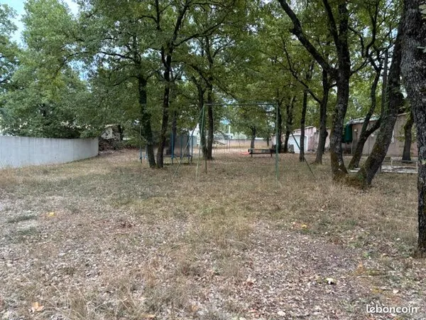 Terrain 1 080 m² Saint Maximin La Sainte Baume