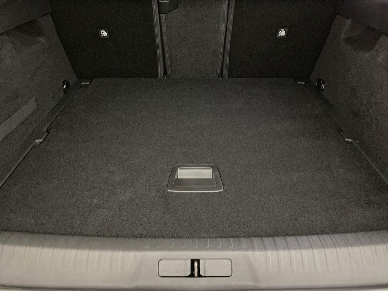 Peugeot 3008 hybrid 145 e-dcs6 gt — photo 6