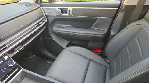 Hyundai Santa Fe 1.6 T-GDI 253 - Executive – 2024 – 13942 km – Hybride rechargeable – Boîte Automatique — photo 11