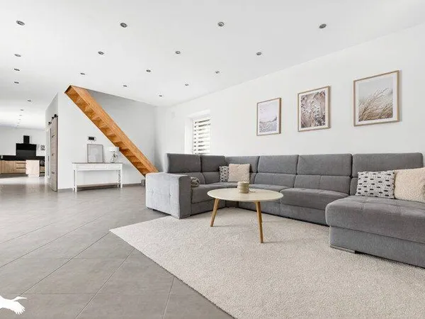Maison 7 pièces 160 m²