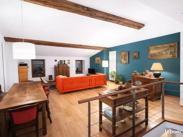 Appartement 6 pièces 22 m²