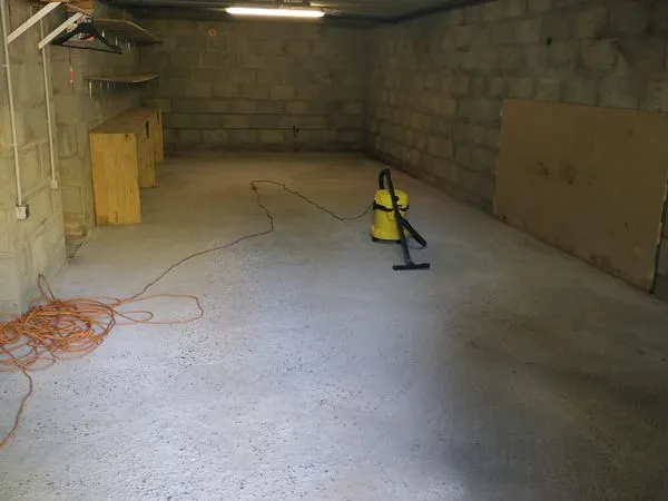 Stockage Location Vaux-le-Pénil  40m² 400€