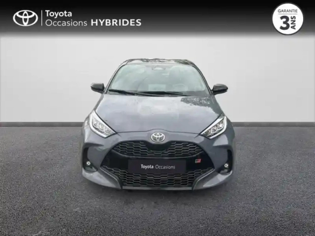 Toyota Yaris 130h gr sport 5p my25 — photo 5
