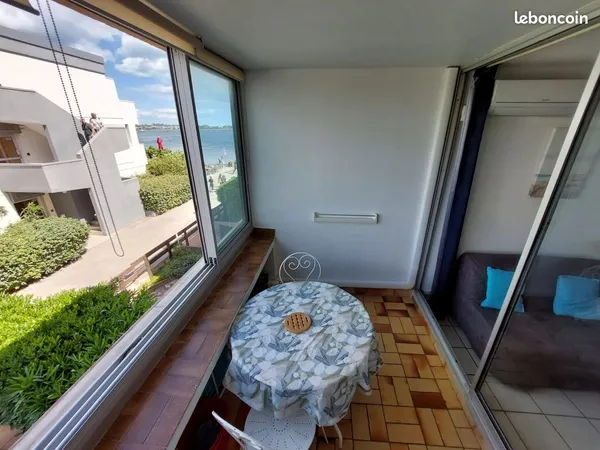 APPARTEMENT 2 pièces 35m² MEUBLE 3* 1ER ETAGE VUE ETANG RENTABILITE IMMEDIATE