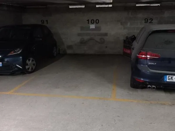 Parking à louer