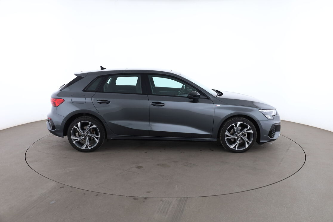 Audi A3 Sportback 35 TFSI mHEV S Line S Tronic 7 — photo 6