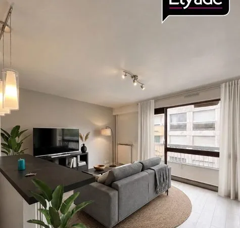 EN EXCLUSIVITE - A VENDRE T2 de 48.21m² à PARIS 75020