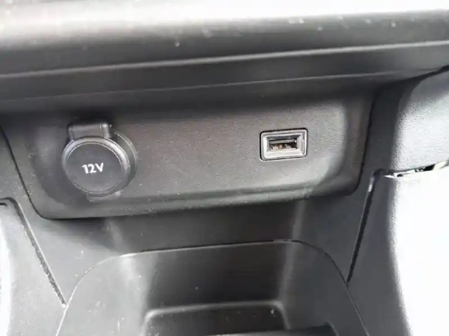 Citroën C3 bluehdi 100 s&amp;s bvm6 — photo 50