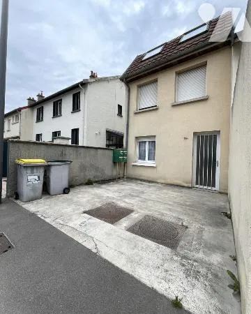 Immeuble 100 m²