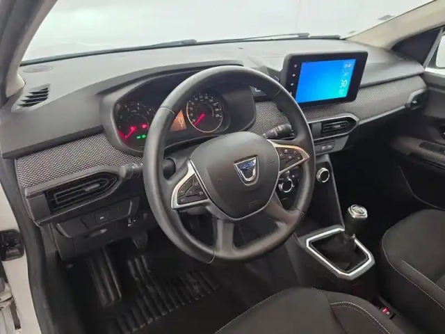 Dacia Jogger eco-g 100 7 places — photo 34