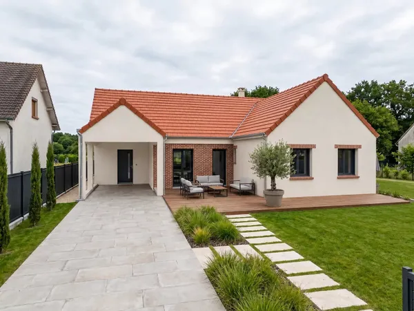 Maison 105m² à La Ferté-Saint-Aubin (45240) 3ch - terrain 700m² - 299 000 €