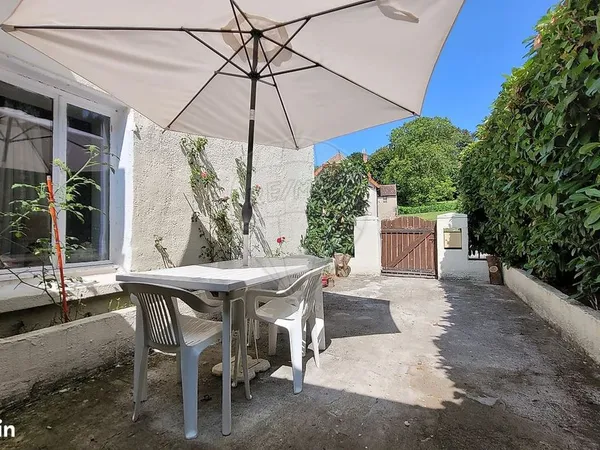 Maison 15 pièces 268 m²
