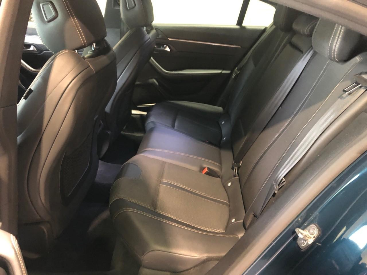 Peugeot 508 hybrid 225 e-eat8 gt — photo 10