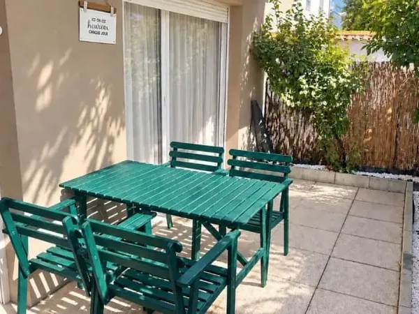 Appartement T3 en rez-de-jardin à Vaulx-en-Velin Village.
