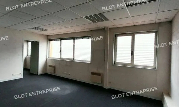 Bureaux 130 m²
