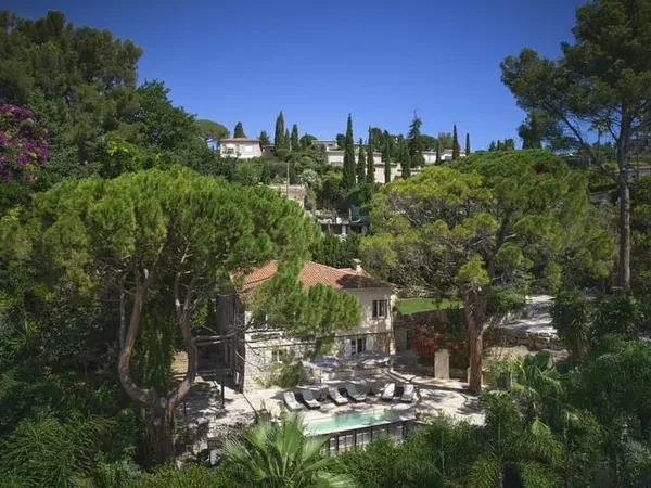 Mougins Villa avec piscine, 5 chambres dont appartement indépendant