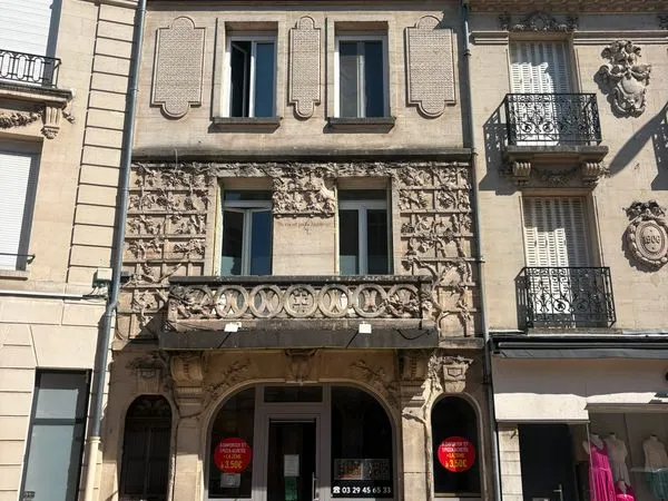 Vente immeuble de caractère