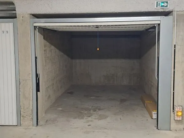 Location garage les hauts du vincin