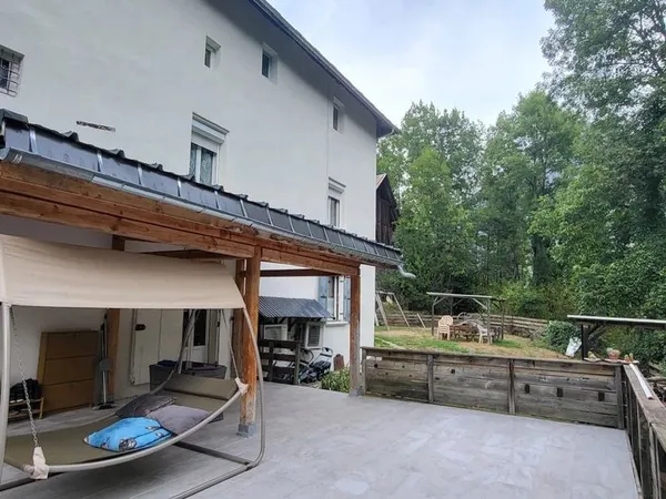 Maison 8 pièces 200 m²