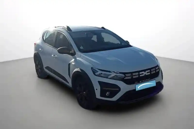 Dacia Sandero tce 110 — photo 8
