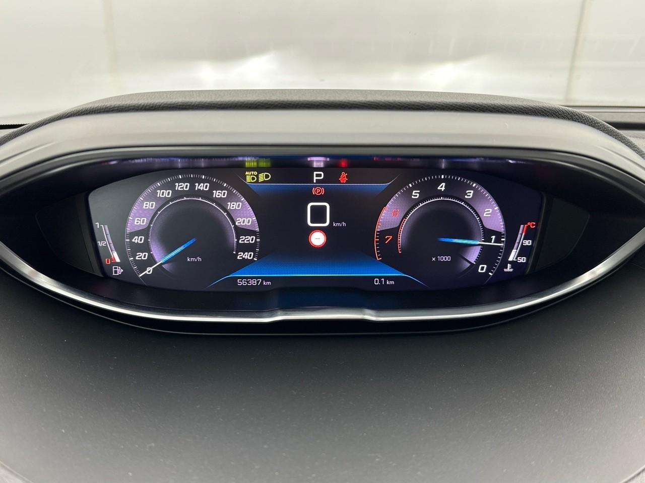 Peugeot 3008 puretech 130ch s&s eat8 allure pack — photo 22