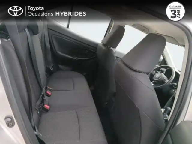 Toyota Yaris cross 116h dynamic mc24 — photo 7