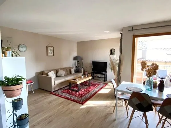 Très beaux T2 MEUBLÉ