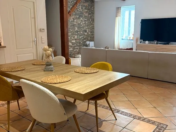 Ensemble immobilier avec jardin
