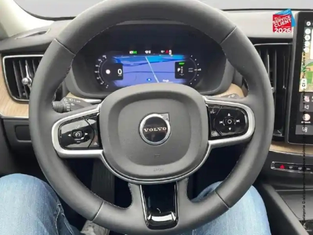 Volvo Xc60 t6 hybride rechargeable 253 + 145ch plus style dark geartronic 8 awd — photo 12