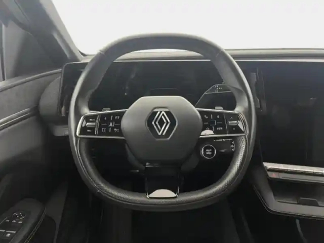 Renault Megane e-tech electric ev60 220ch techno super charge — photo 15