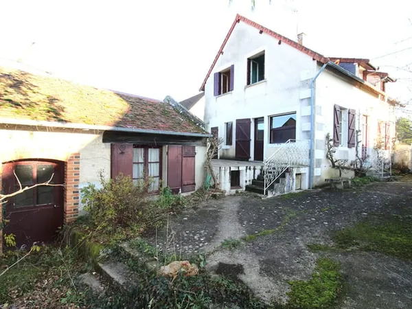 MAISON 4 CHAMBRES LA GUERCHE SUR L'AUBOIS
