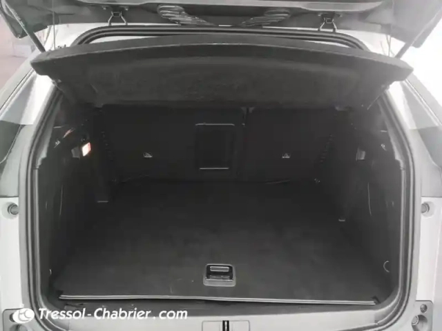 Peugeot 3008 hybrid 225 e-eat8 allure pack — photo 8