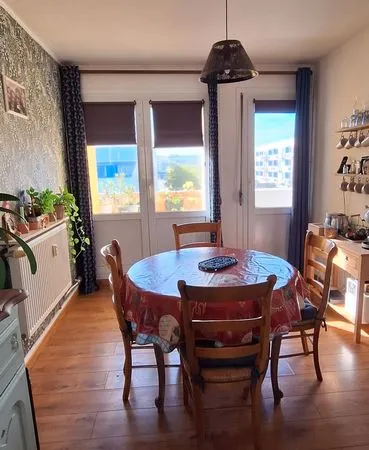 T3 traversant très lumineux avec balcons - Secteur Place d'Armes