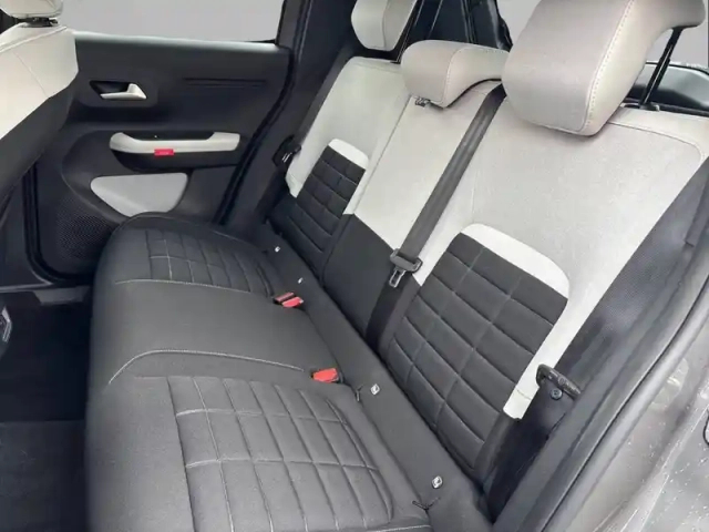 Citroën C3 hybride 110 ch e-dcs6 — photo 15